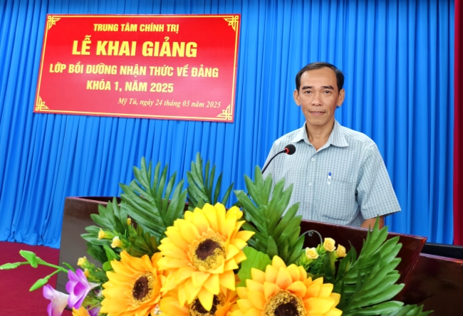 Khai giảng lớp Bồi dưỡng nhận thức về Đảng khóa I năm 2025