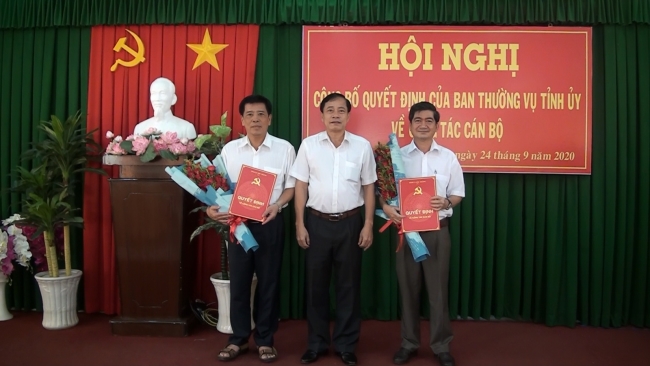 Lễ công bố các quyết định của Ban Thường vụ Tỉnh ủy về việc điều động cán bộ