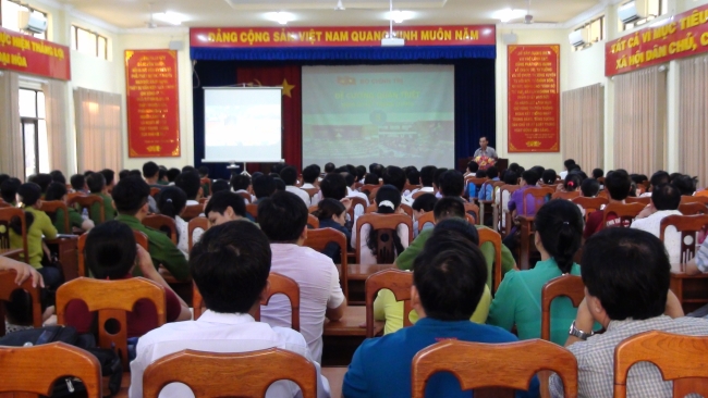 Mỹ Tú tổ chức Hội nghị trực tuyến triển khai Nghị Quyết Trung ương 8 khóa XII
