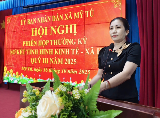 Hội nghị phiên họp thường kỳ Sơ kết tình hình KT - XH Quý III, năm 2025 tại xã Mỹ Tú