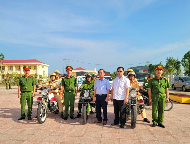 Lễ ra quân Phát lệnh mở cao điểm “30 ngày đêm tấn công, truy quét tội phạm và tệ nạn xã hội” bảo vệ Lễ hội Ooc-om-boc đua ghe ngo năm 2023