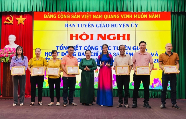 Hội nghị tổng kết công tác tuyên giáo và hoạt động ban chỉ đạo 35 cấp huyện năm 2023